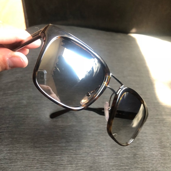 Prada Sunglasses - Picture 7 of 8